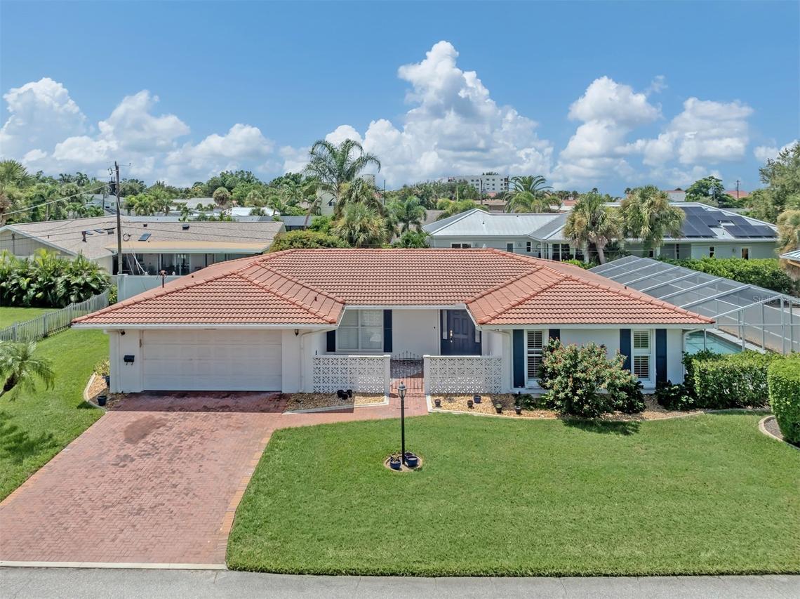 12 Gulf Manor Dr., Venice, FL 34285