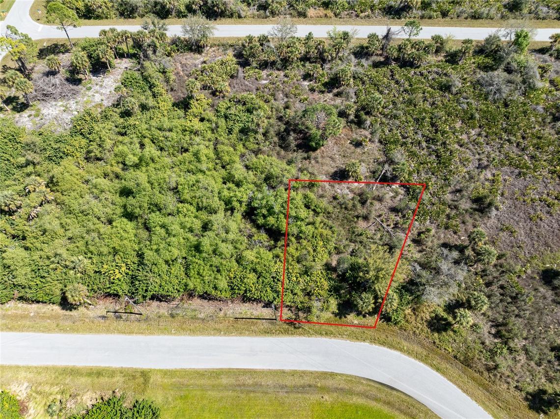 2330 Meetze St., Port Charlotte, FL 33953