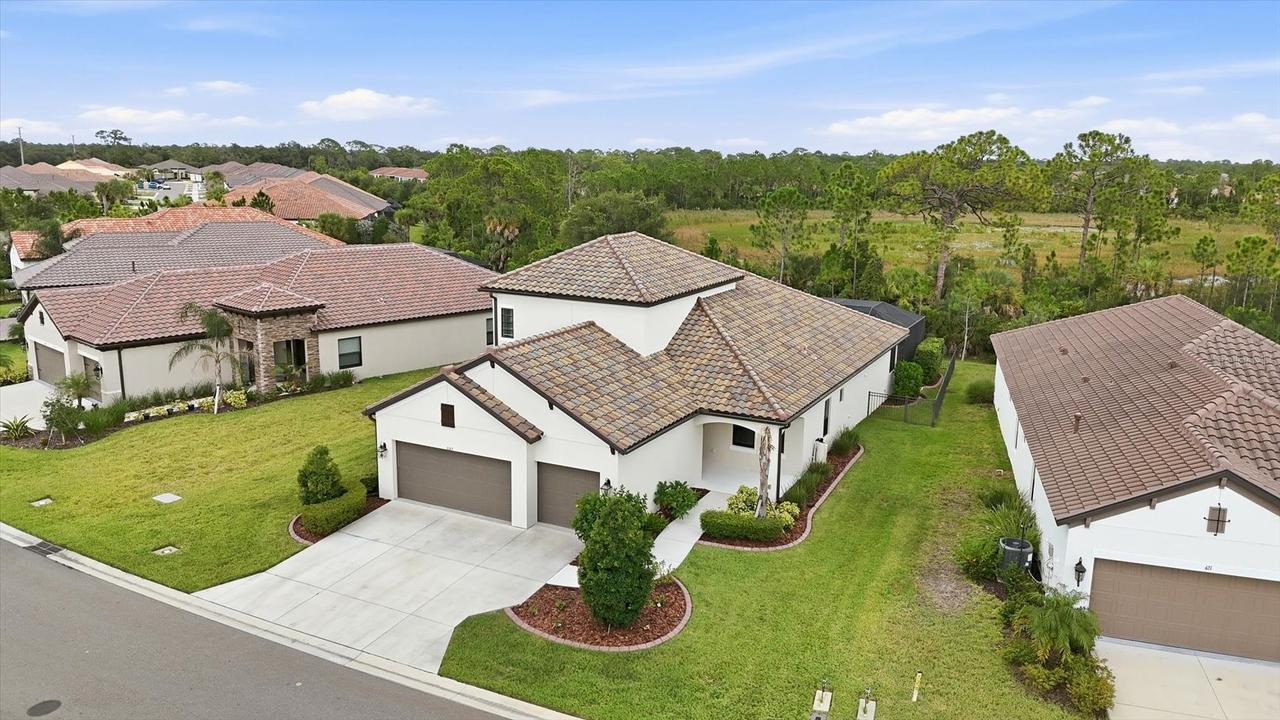 425 Ariano Ave., North Venice, FL 34275