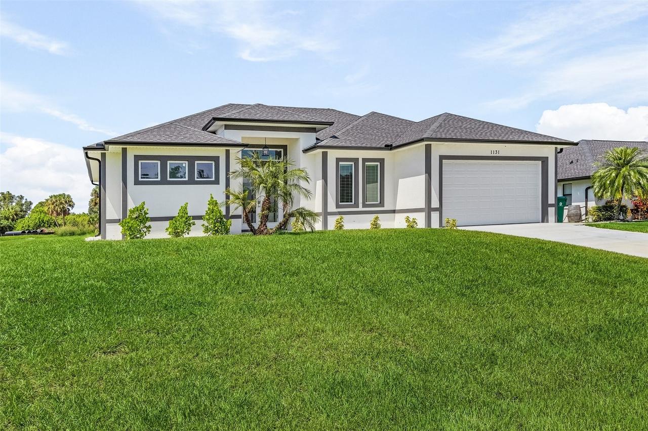 1131 Hoffer St., Port Charlotte, FL 33953