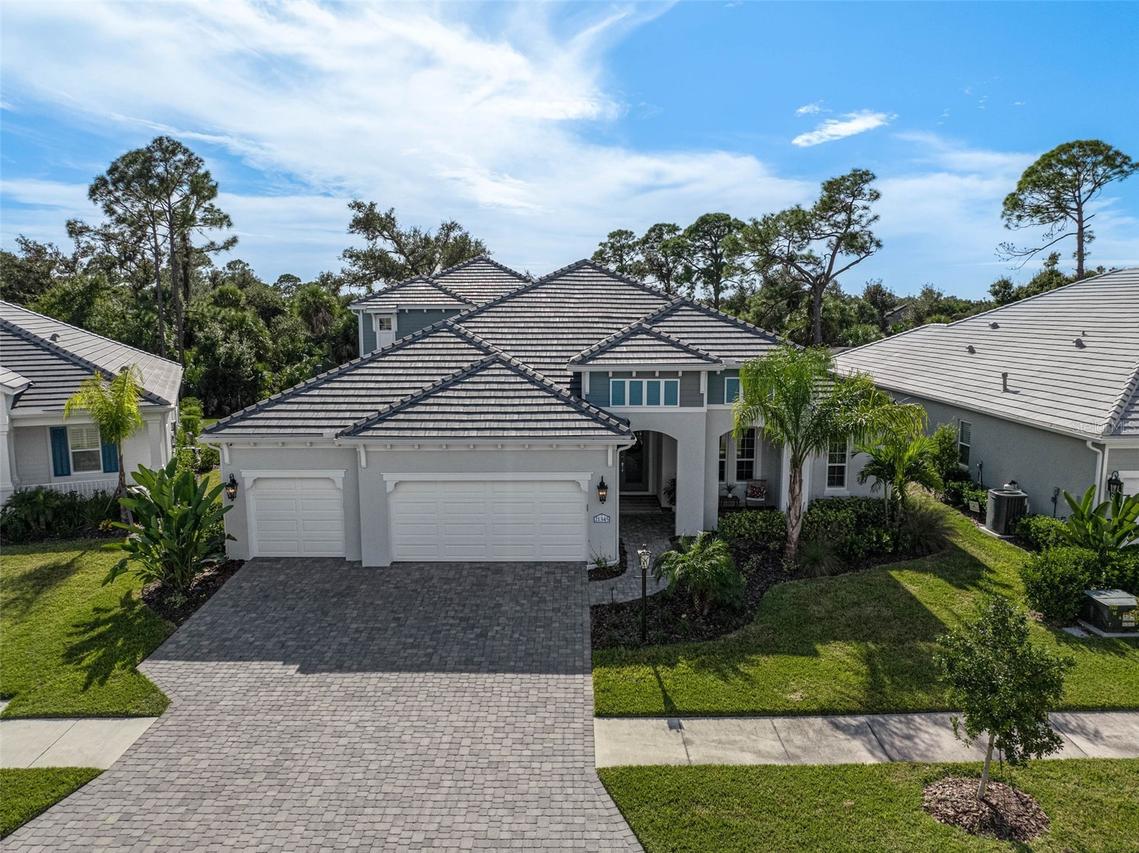 21345 Holmes Cir., Venice, FL 34293