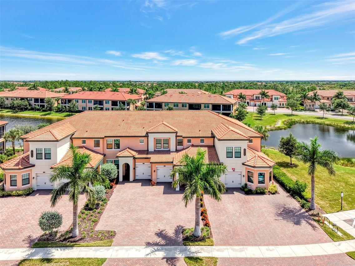 10212 Staggerbush Dr. #202, Venice, FL 34293