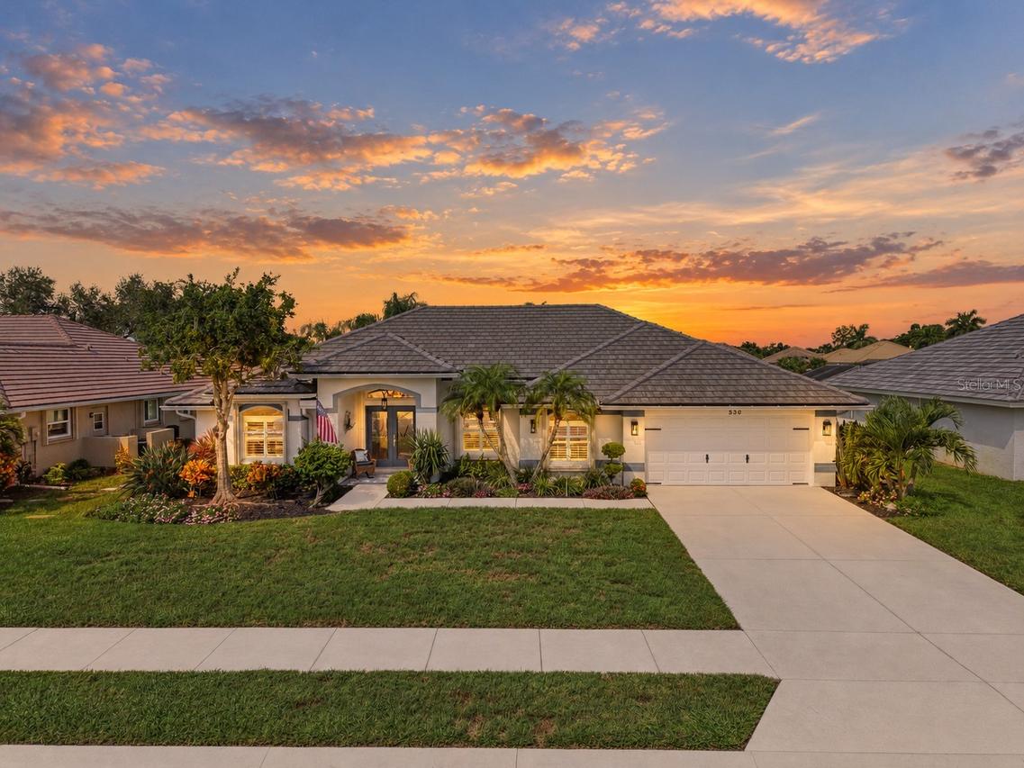530 Lake Of The Woods Dr., Venice, FL 34293