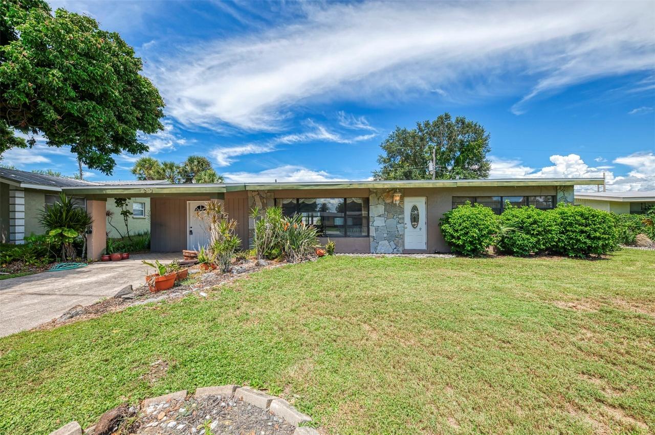 2203 La Salle St., Sarasota, FL 34231