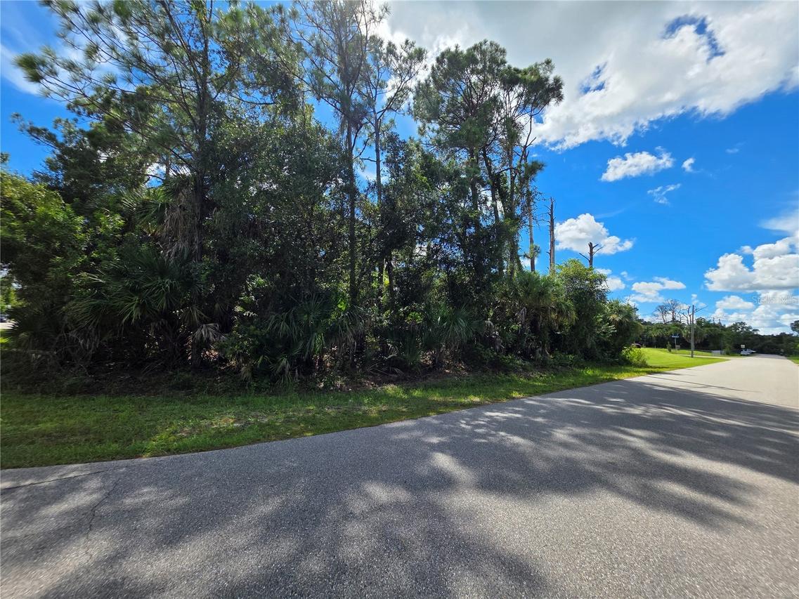 lot 22 Twinbush Ter., North Port, FL 34286