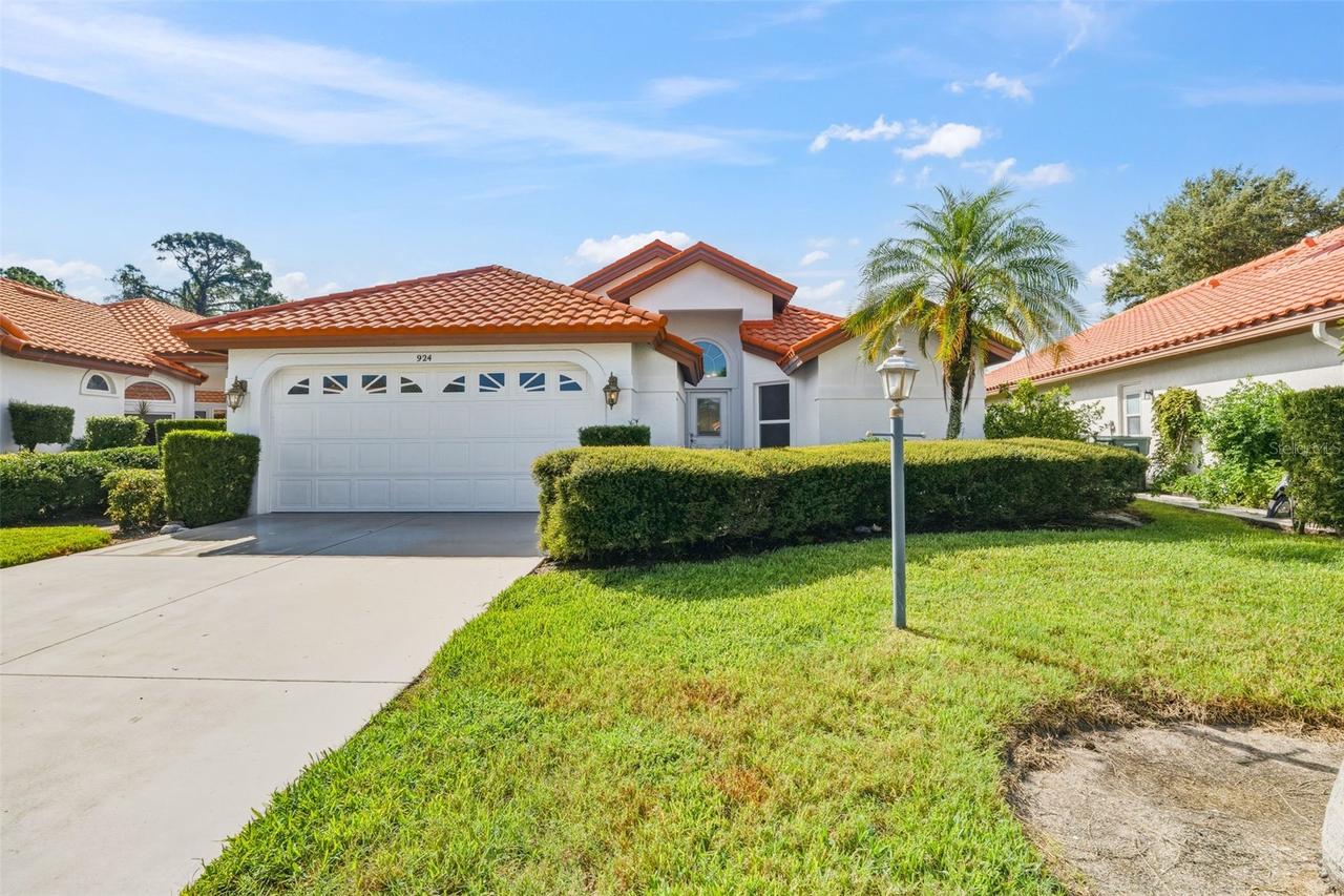 924 Harbor Town Dr., Venice, FL 34292