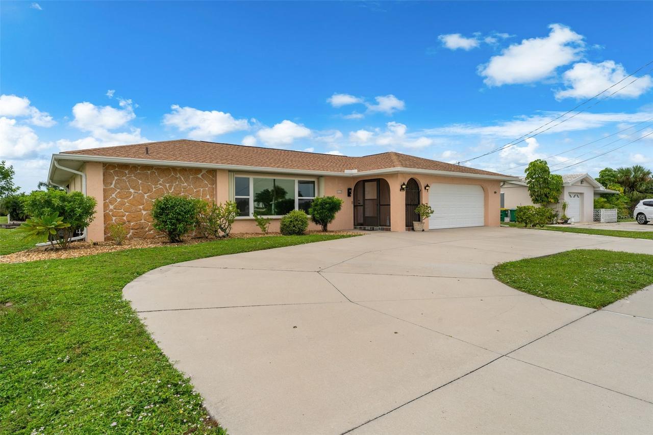 21129 Edgewater Dr., Port Charlotte, FL 33952