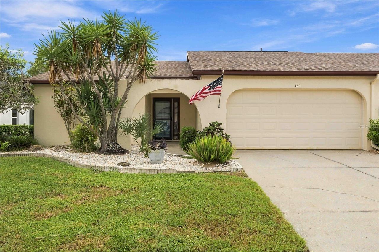 680 Linden Dr., Englewood, FL 34223