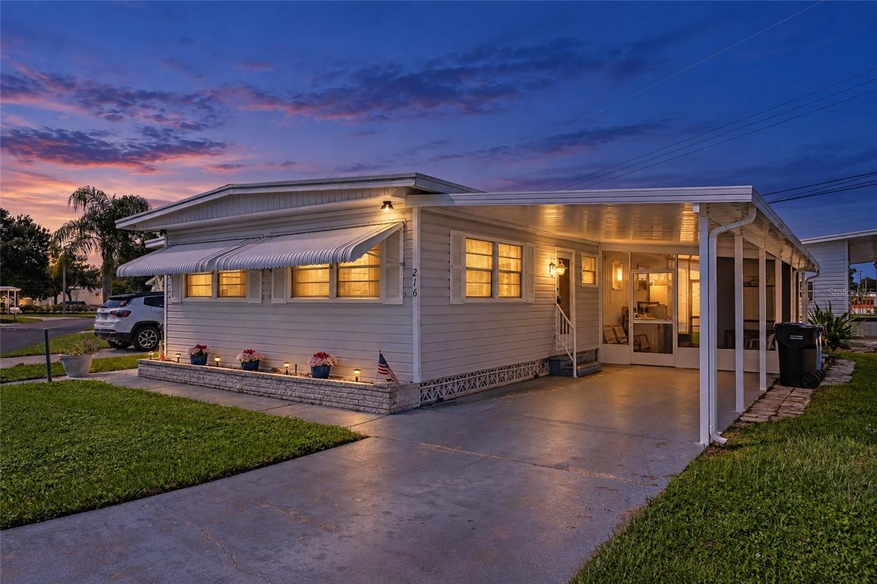 216 Outer Dr., Venice, FL 34285