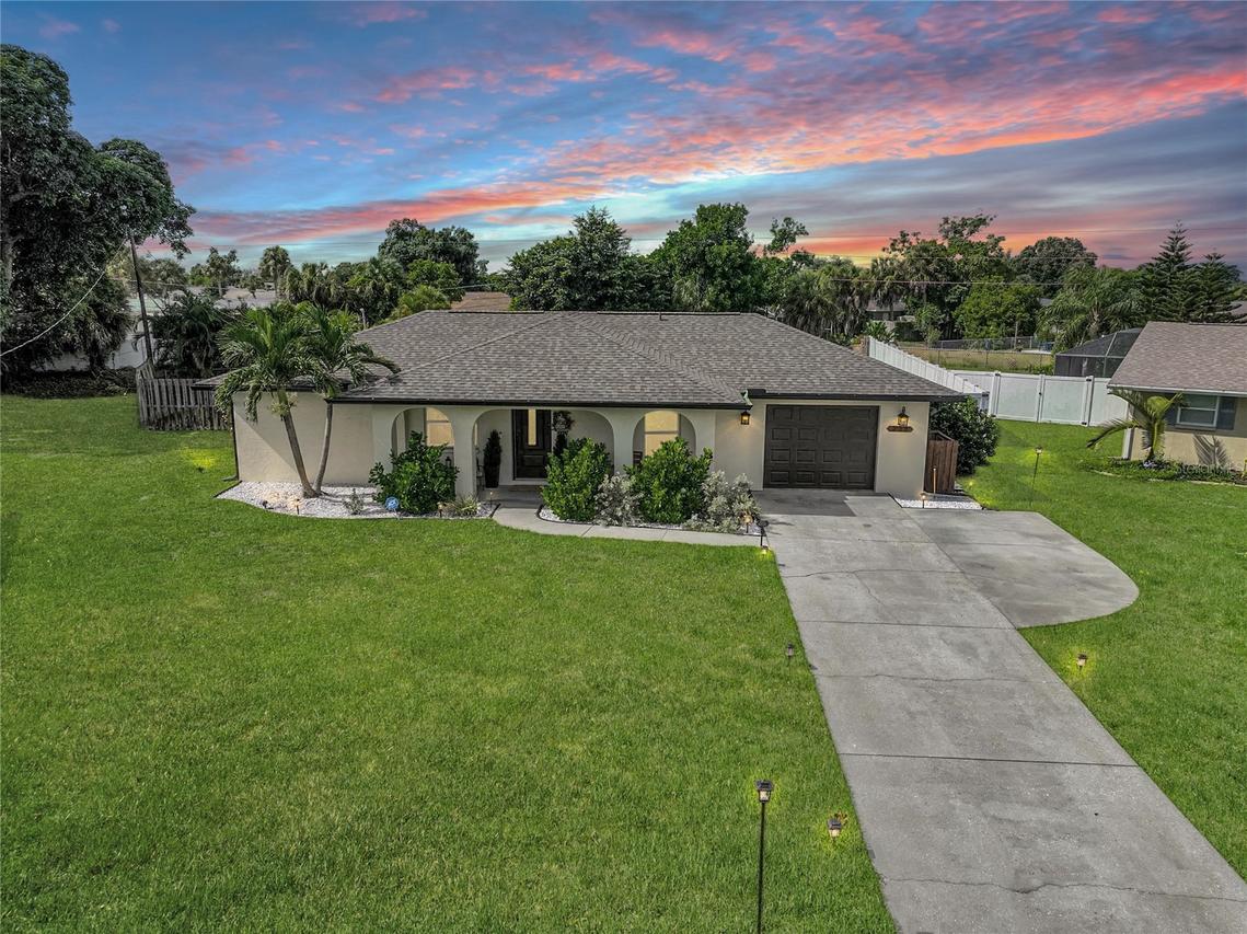 233 Malvern Dr., Venice, FL 34293