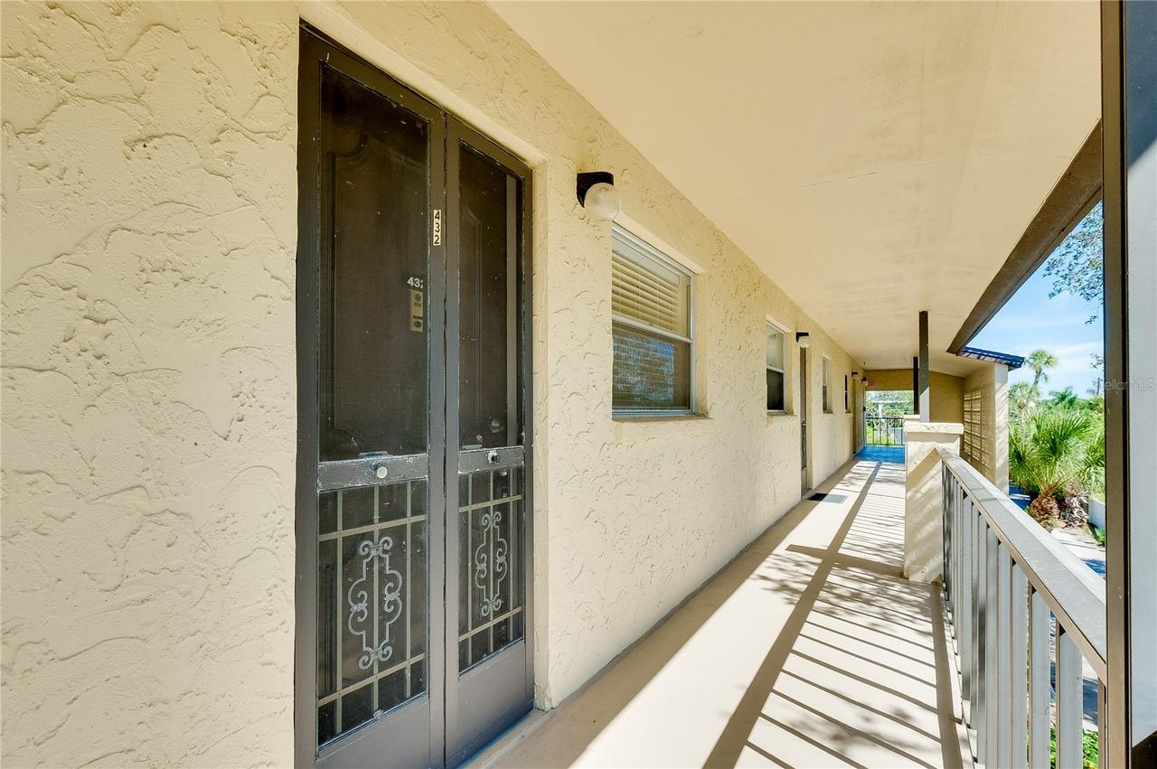 2280 Stickney Point Rd. #432, Sarasota, FL 34231