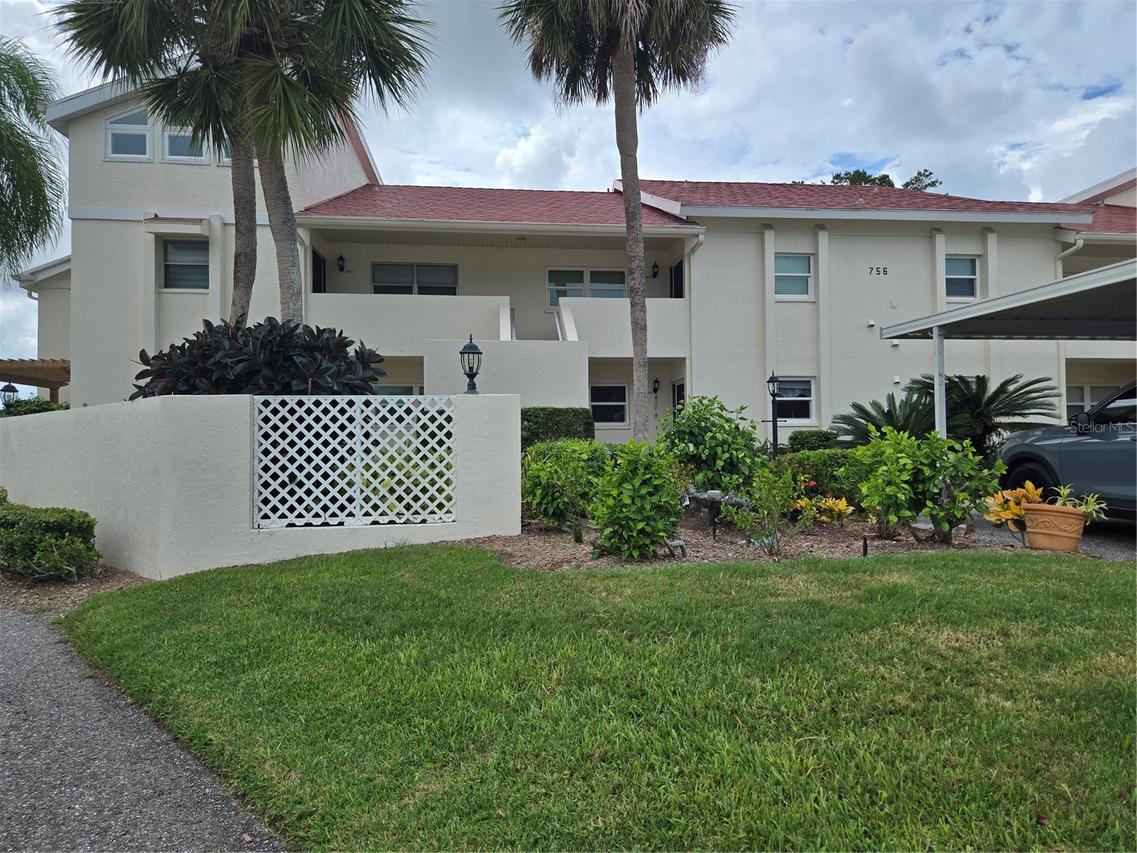 756 Village Cir. #102, Venice, FL 34292
