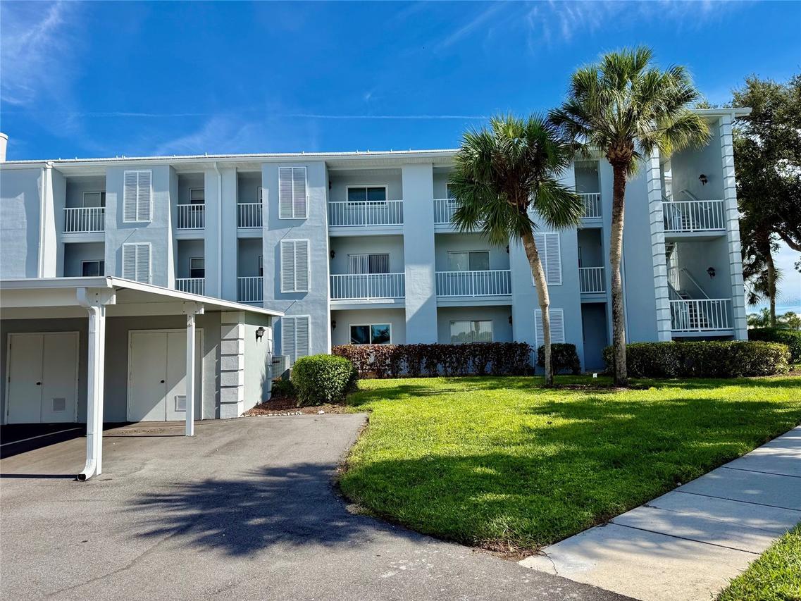 408 Cerromar Cir. #236, Venice, FL 34293