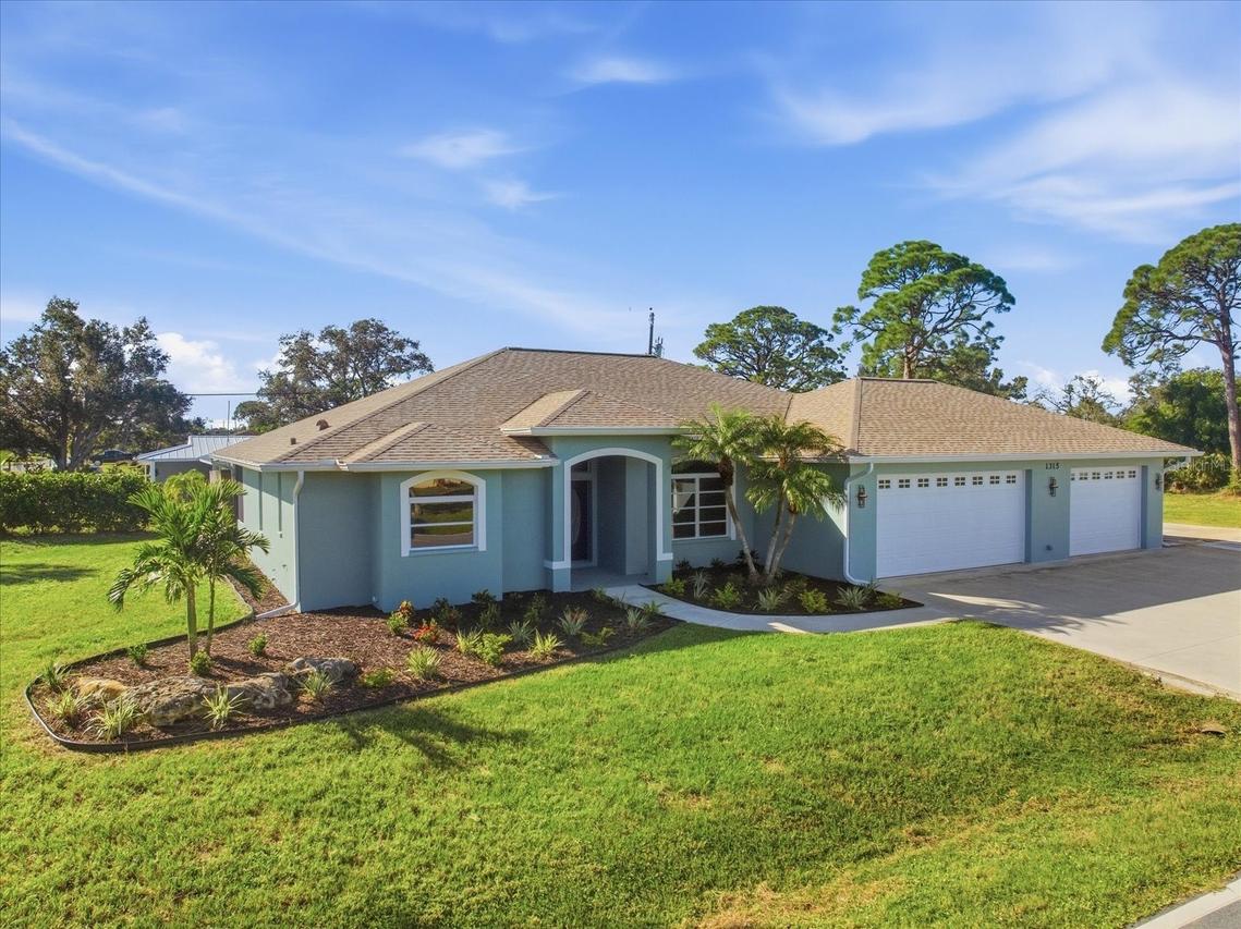 1315 Southland Rd., Venice, FL 34293