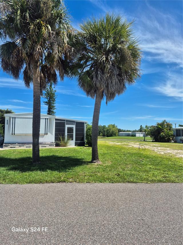 7380 Heston St., Port Charlotte, FL 33981