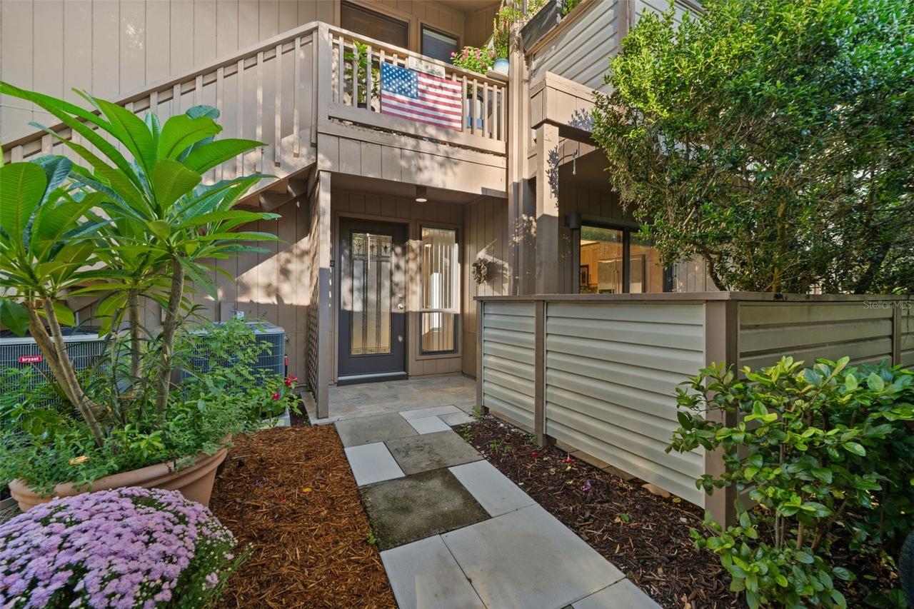 1657 Brookhouse Cir. #152, Sarasota, FL 34231
