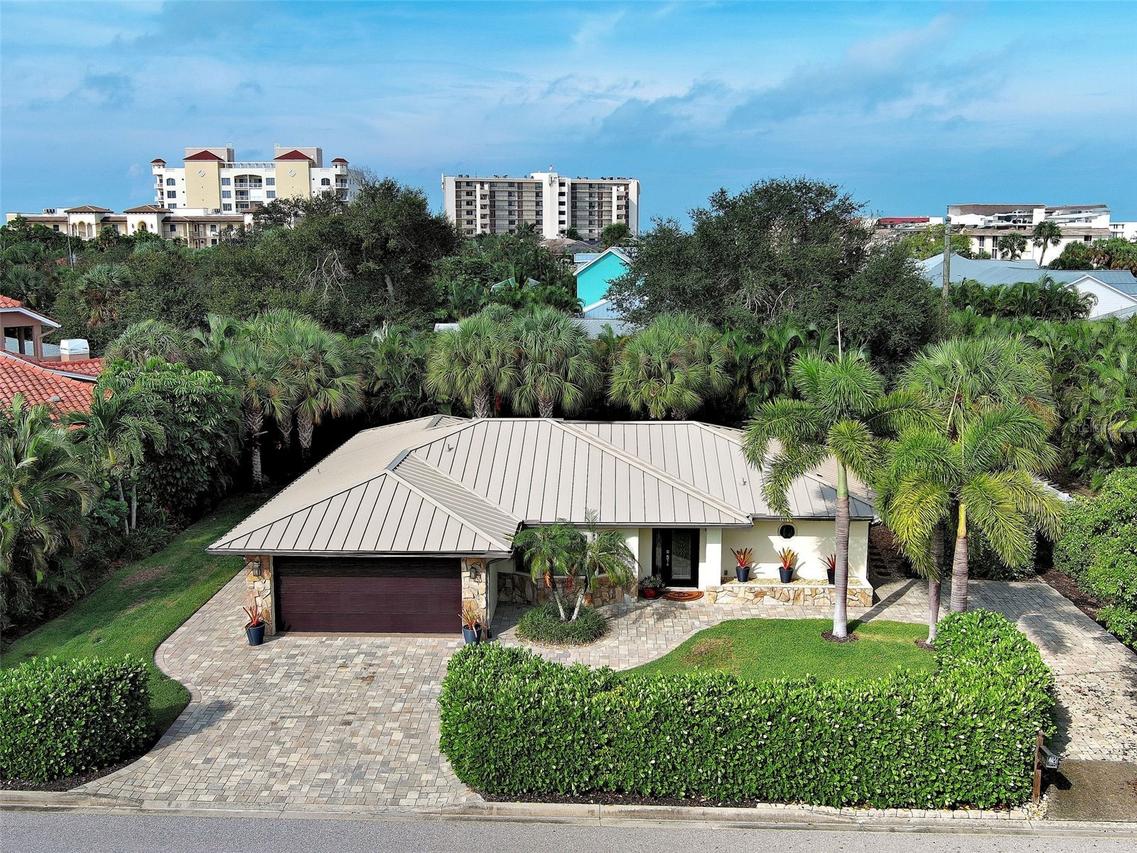 800 Osprey St., Venice, FL 34285