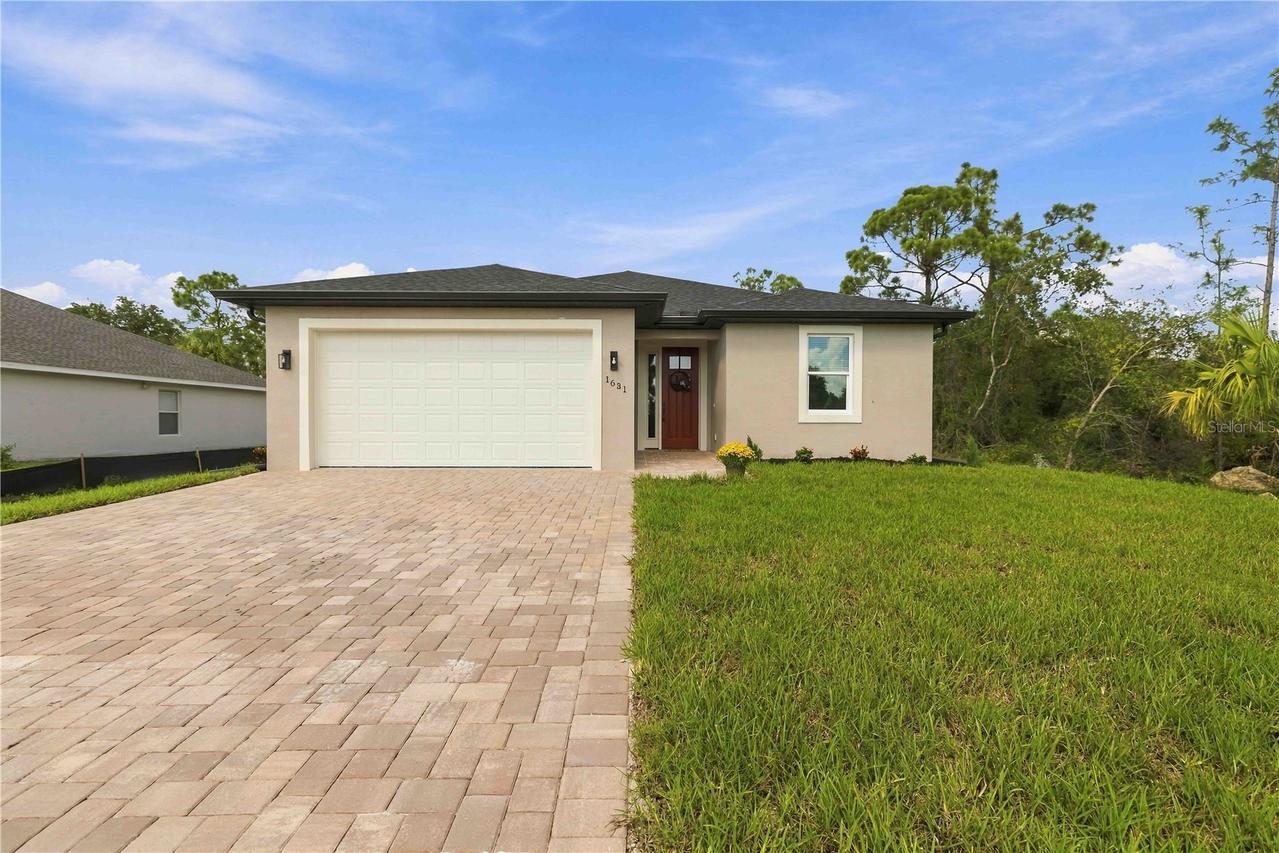 1631 Lace Ter., Port Charlotte, FL 33953
