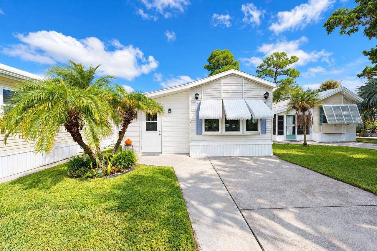 39 Crown Point Dr., Nokomis, FL 34275