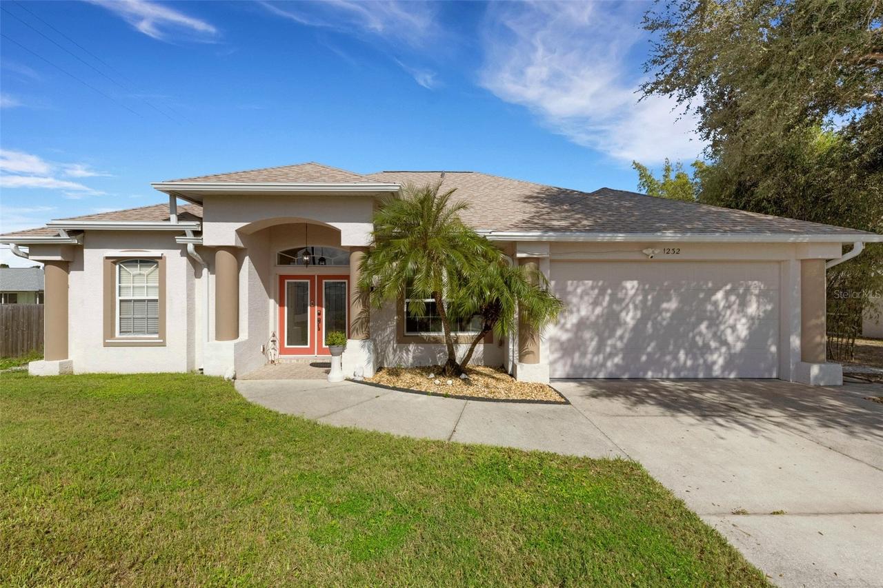 1232 Porpoise Rd., Venice, FL 34293