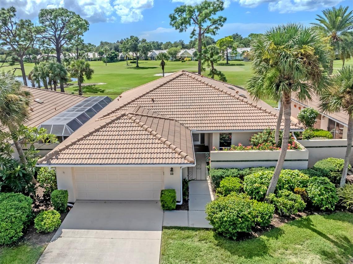 717 Carnoustie Ter. #9, Venice, FL 34293