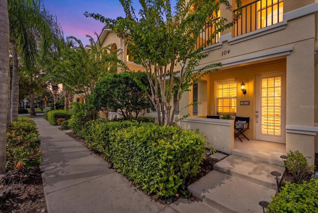 3810 82nd Avenue Cir. #104, Sarasota, FL 34243