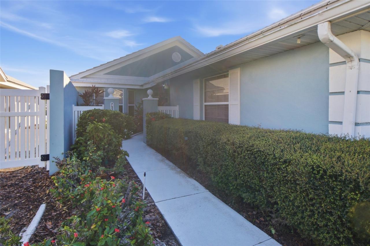 797 Harrington Lake Dr. #72, Venice, FL 34293
