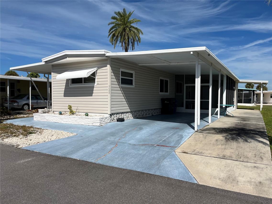724 Locarno Dr., Venice, FL 34285