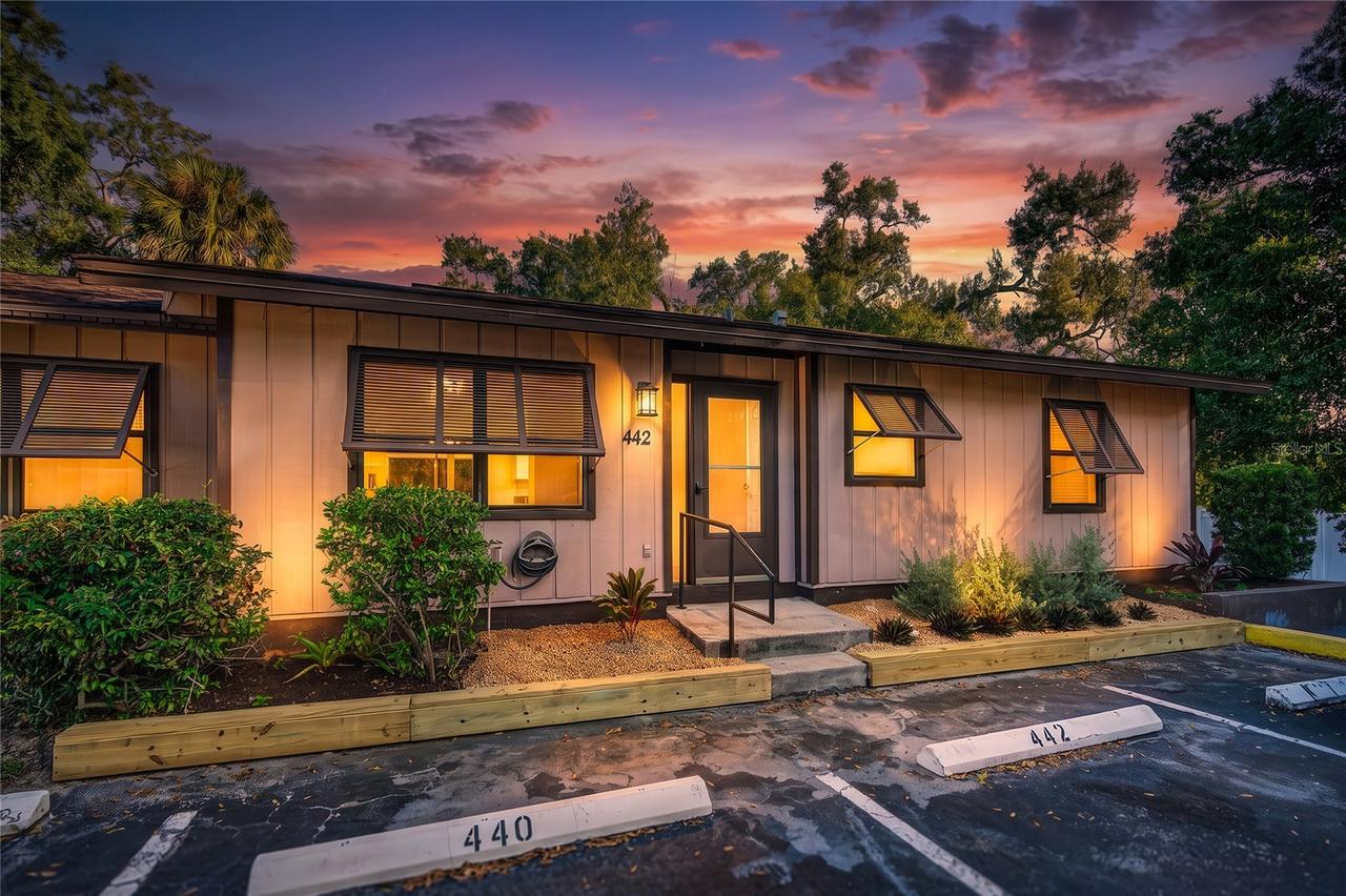 442 N Jefferson Ave., Sarasota, FL 34237