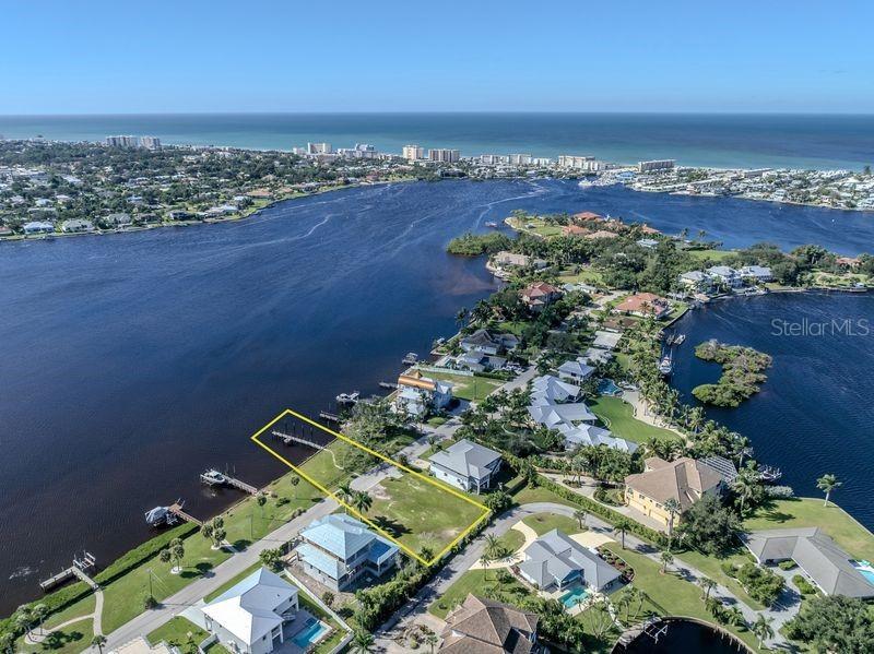 312 Sunrise Dr., Nokomis, FL 34275