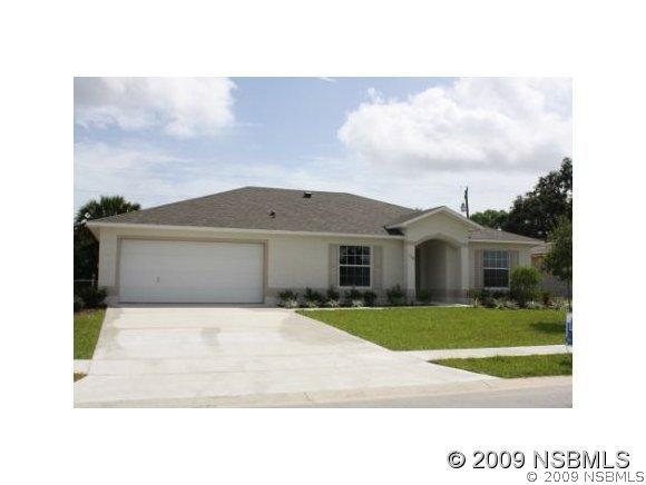 148 Fountain Lake Blvd., Daytona Beach, FL 32117