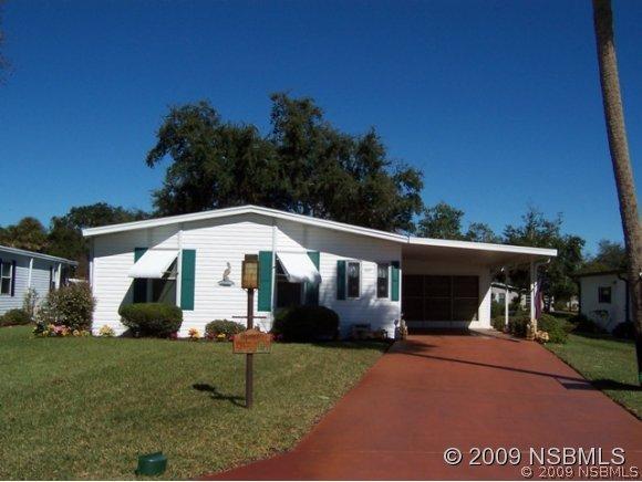 607 Starboard Ave., Edgewater, FL 32141