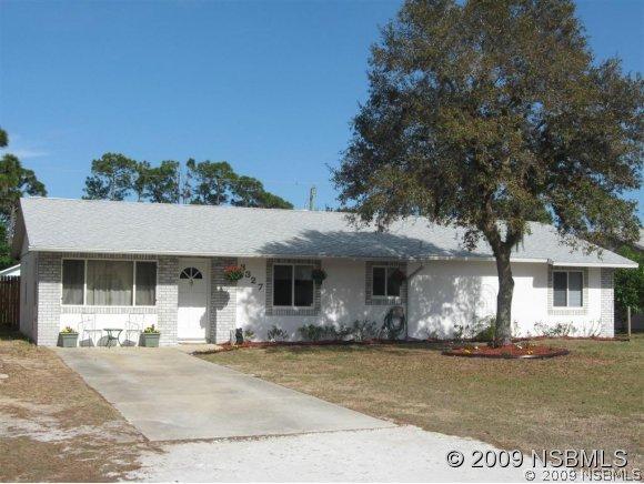 3327 Juniper Dr., Edgewater, FL 32141