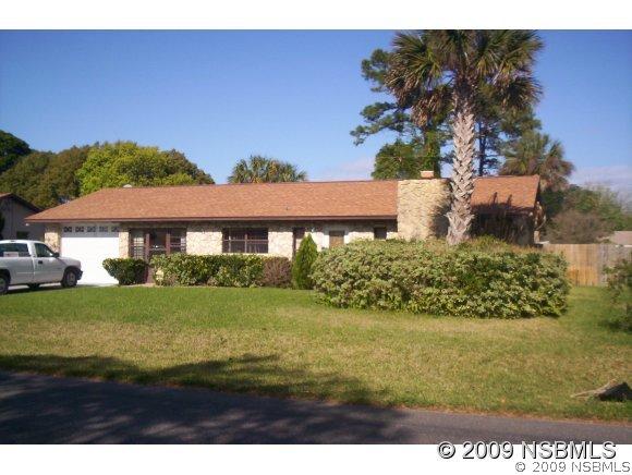 2421 Willow Oak Dr., Edgewater, FL 32141