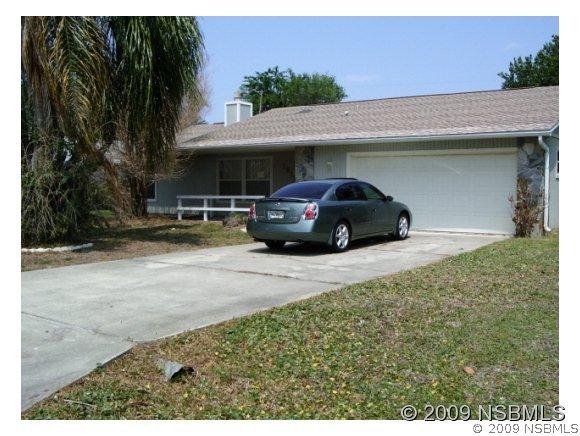 1611 Travelers Palm Dr., Edgewater, FL 32132