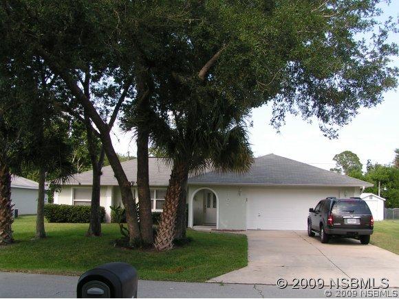 2307 Woodland Dr., Edgewater, FL 32141