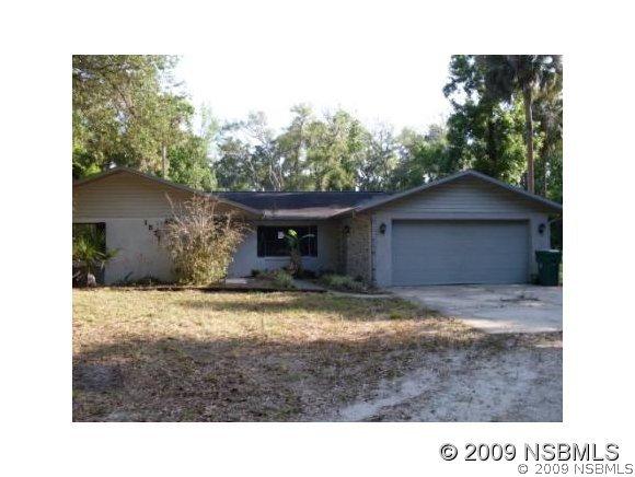 1571 Tanner Cir., Edgewater, FL 32132