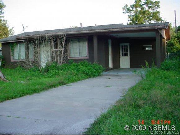 406 W Ocean Ave., Edgewater, FL 32132