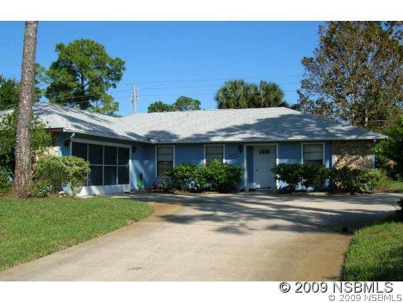 2417 Yule Tree Dr., Edgewater, FL 32141