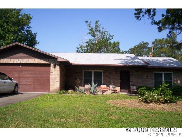 2314 Sabal Palm Dr., Edgewater, FL 32141