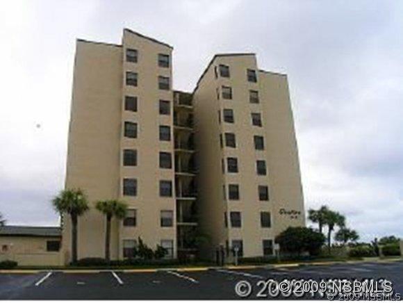 2121 Hill St. #2A, New Smyrna Beach, FL 32169