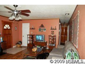 3128 Queen Palm Dr., Edgewater, FL 32132