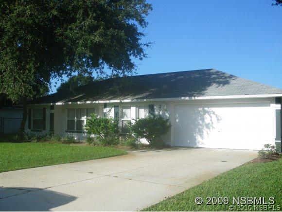 2718 Victory Palm Dr., Edgewater, FL 32141