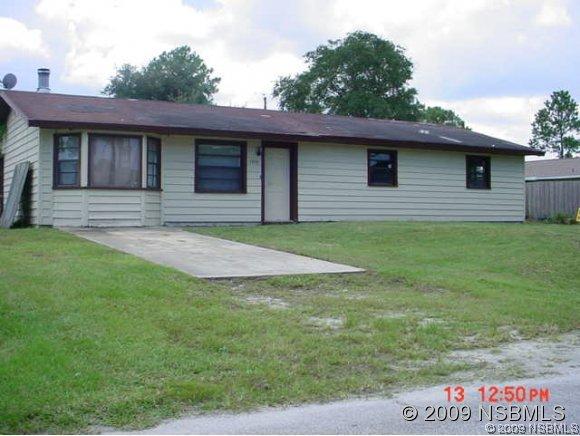 1308 N Umbrella Tree Dr., Edgewater, FL 32132