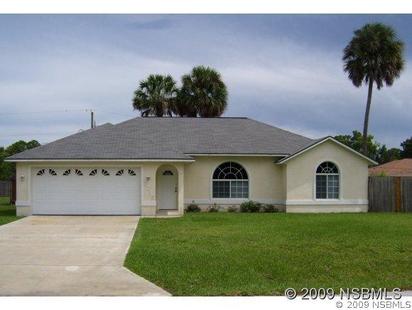 2715 Evergreen Dr., Edgewater, FL 32141