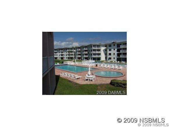 4821 Saxon Dr. #204A, New Smyrna Beach, FL 32169