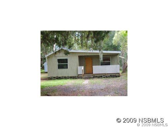 1513 Elizabeth St., New Smyrna Beach, FL 32168