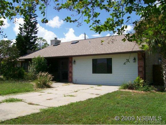 2360 Date Palm Dr., Edgewater, FL 32141