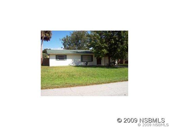 1913 Umbrella Tree Dr., Edgewater, FL 32141