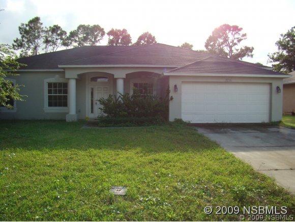 3216 Travelers Palm Dr., Edgewater, FL 32141